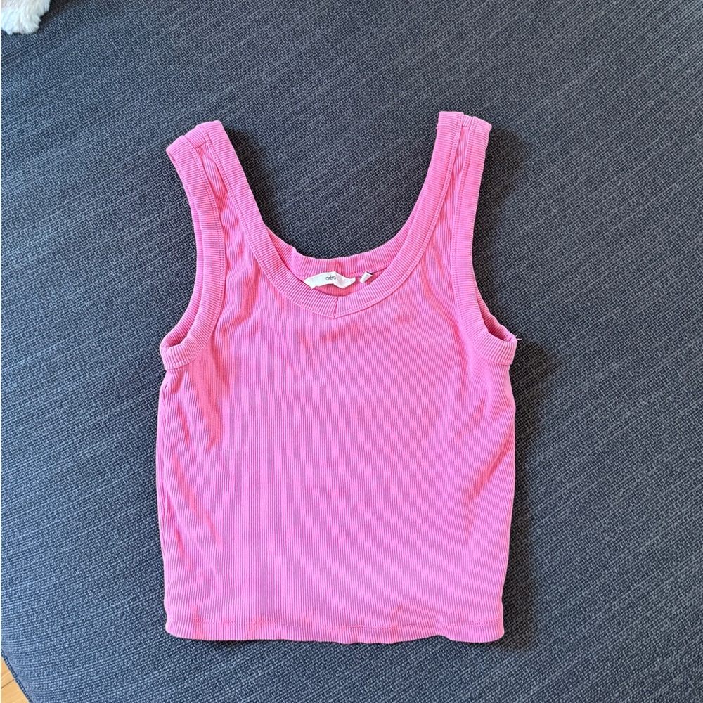 Pink Ribbed Tank Top size small